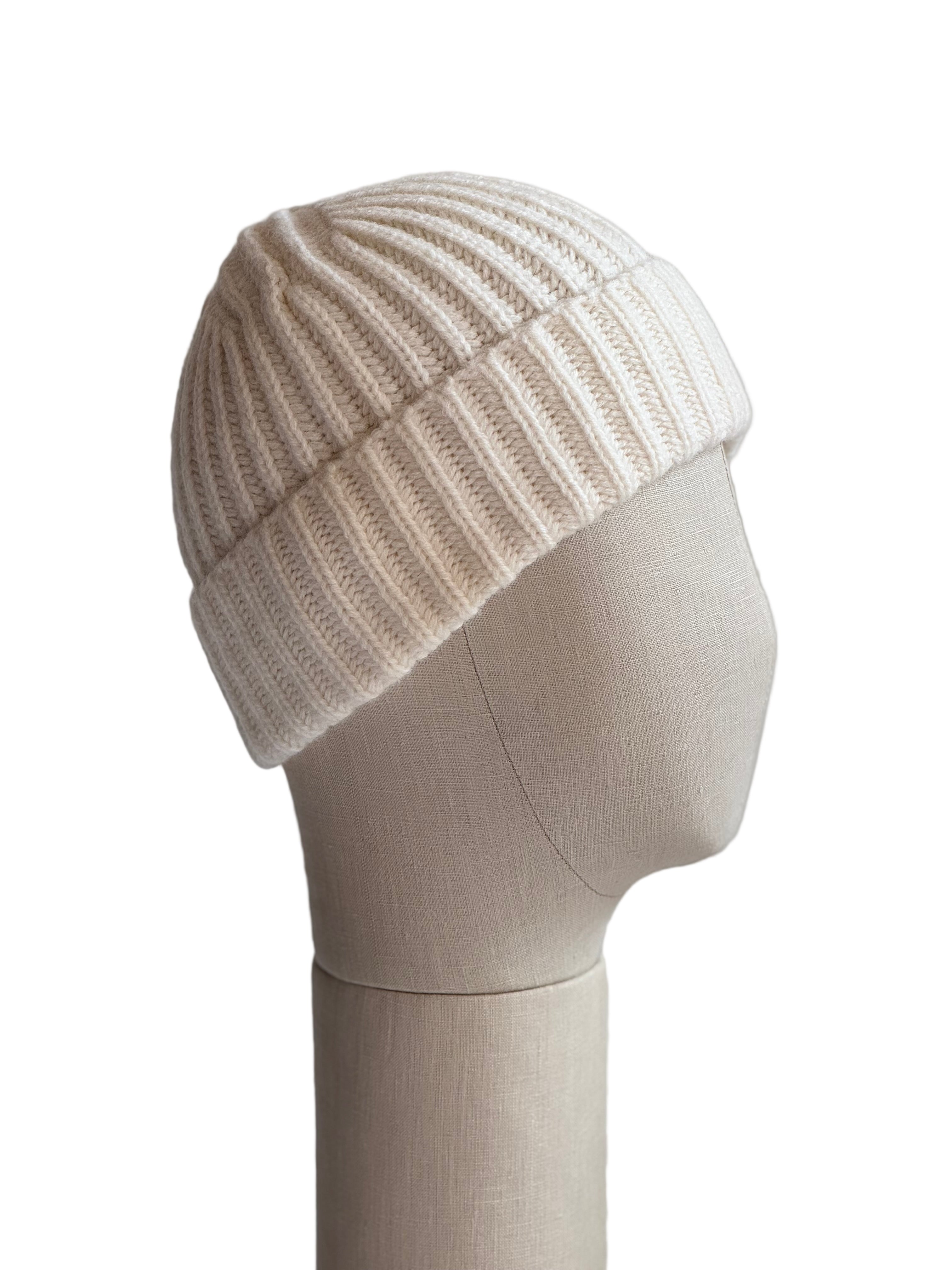 Cappello lana avorio