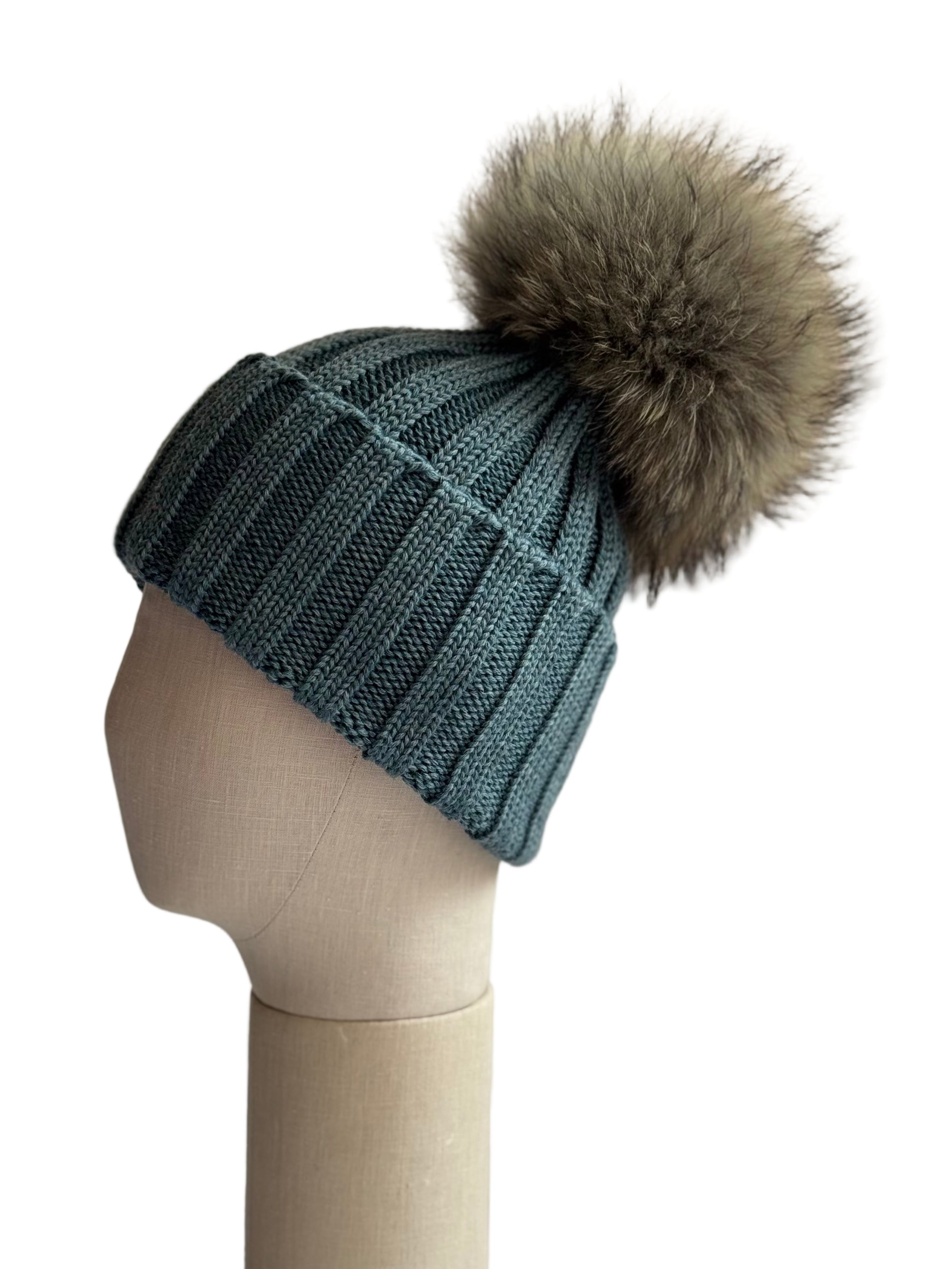 Cappello con pompon carta da zucchero