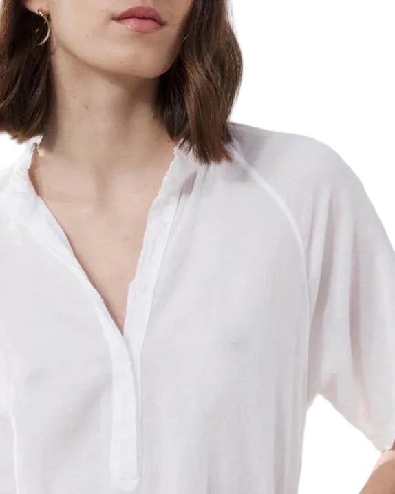 Hatrford - T-shirt bianca modello "Tekke"