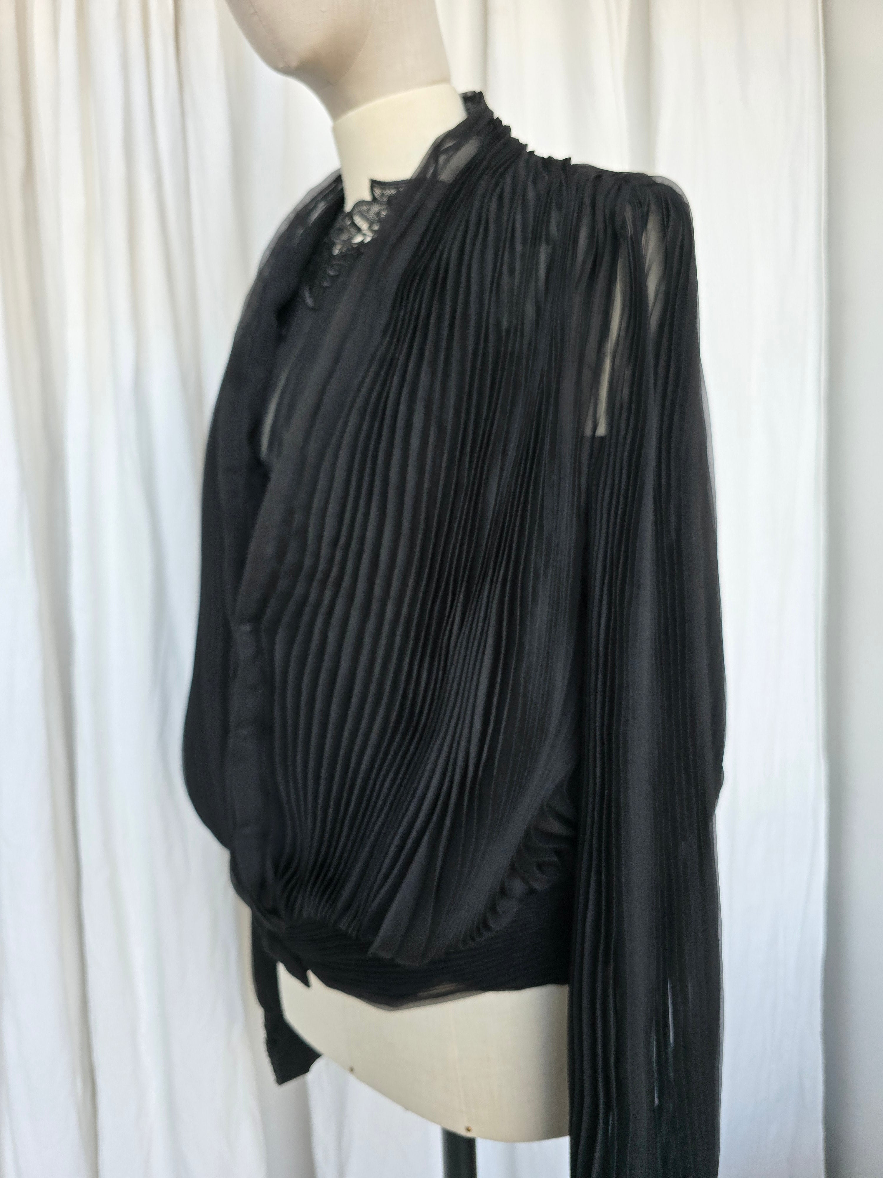 Alberta Ferretti -bomber plissé in chiffon organzato nero