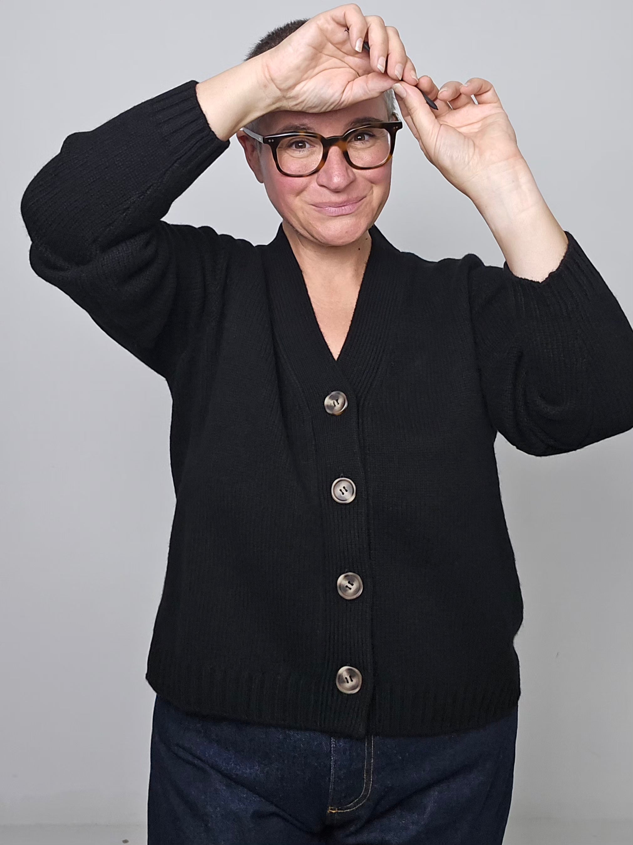 Be You - Cardigan in cashmere black