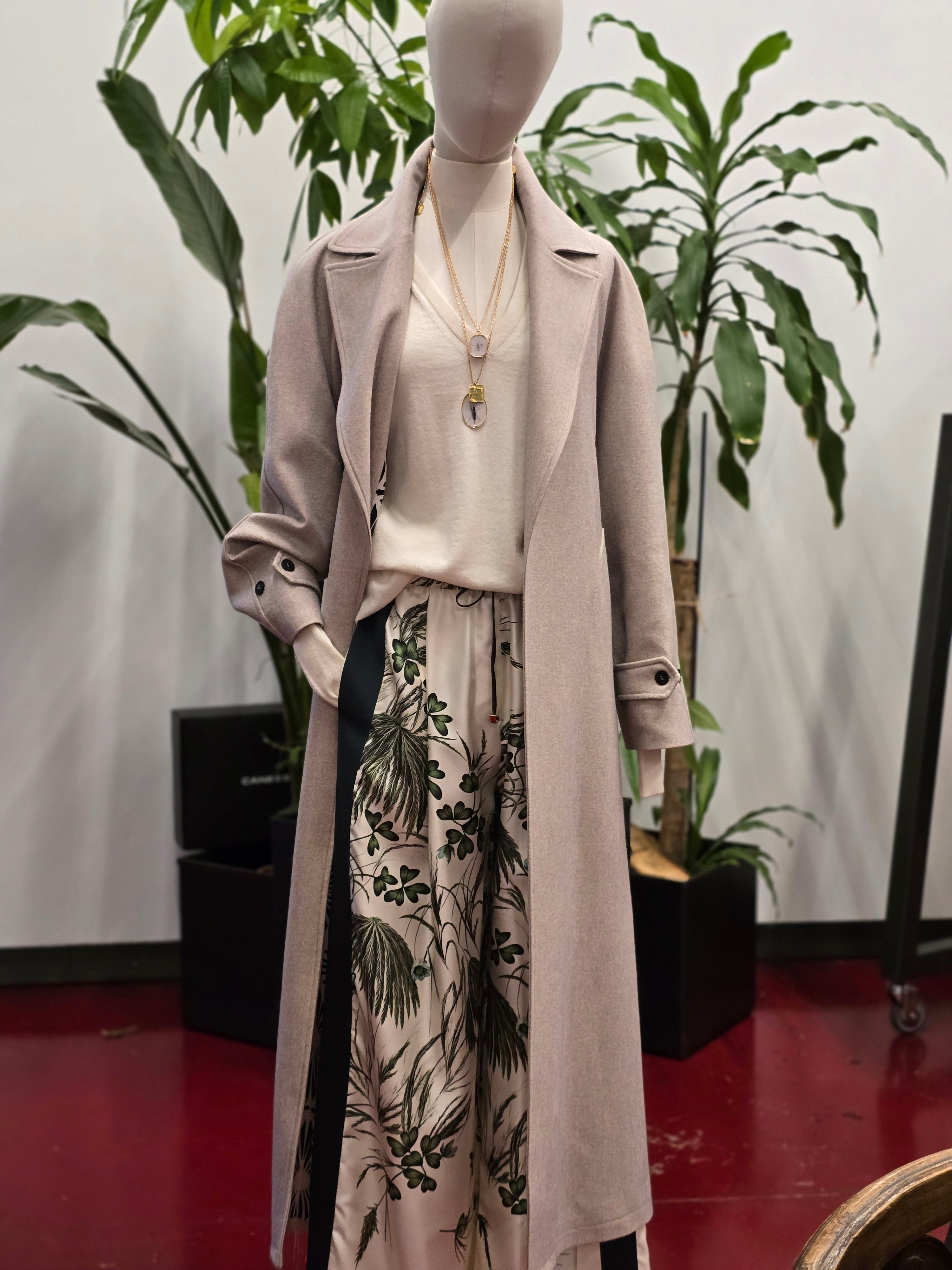 Canessa - Cappotto in cashmere color neutro