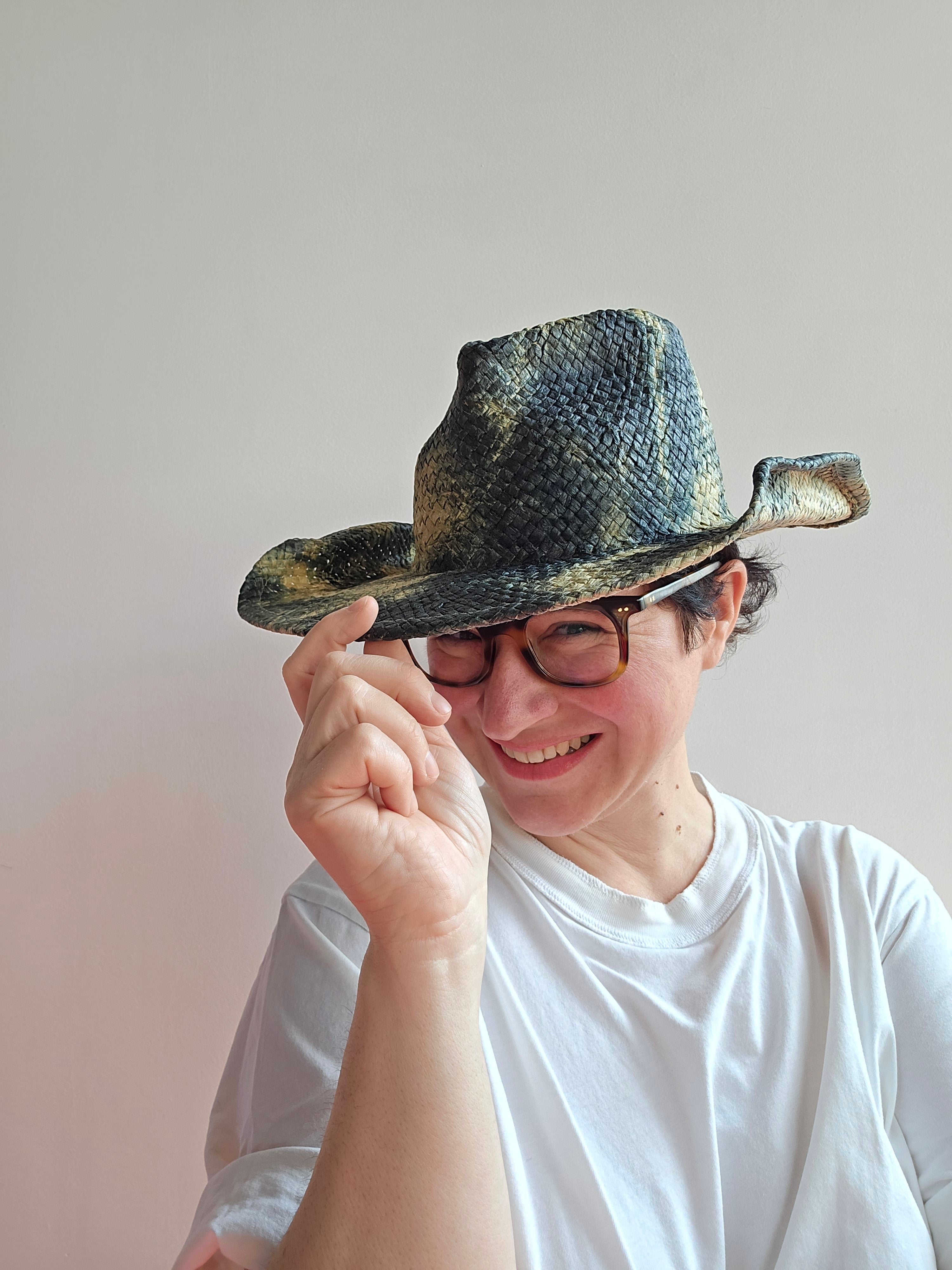 Yesey - Cappello B.Mountain wawes