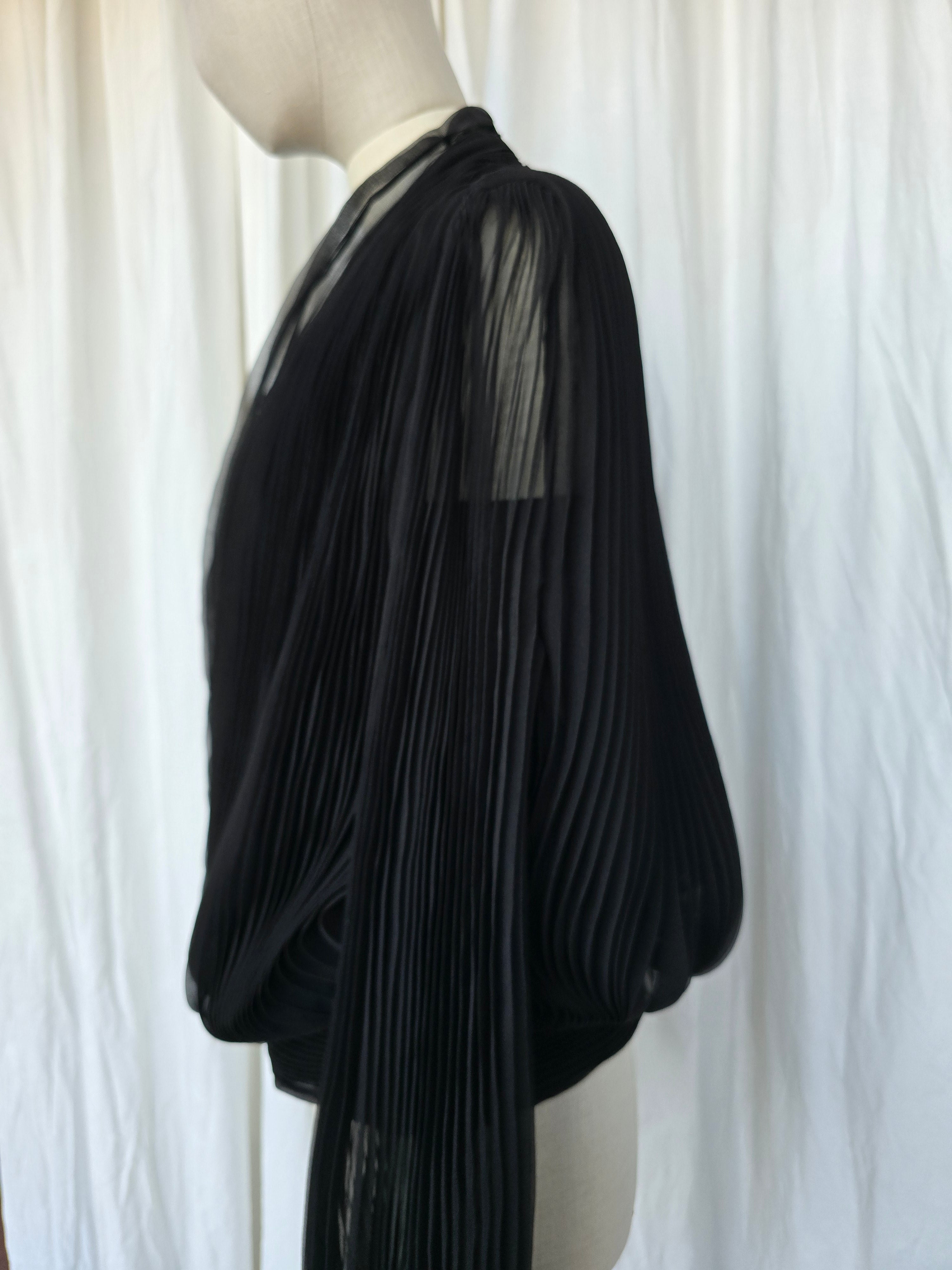 Alberta Ferretti -bomber plissé in chiffon organzato nero