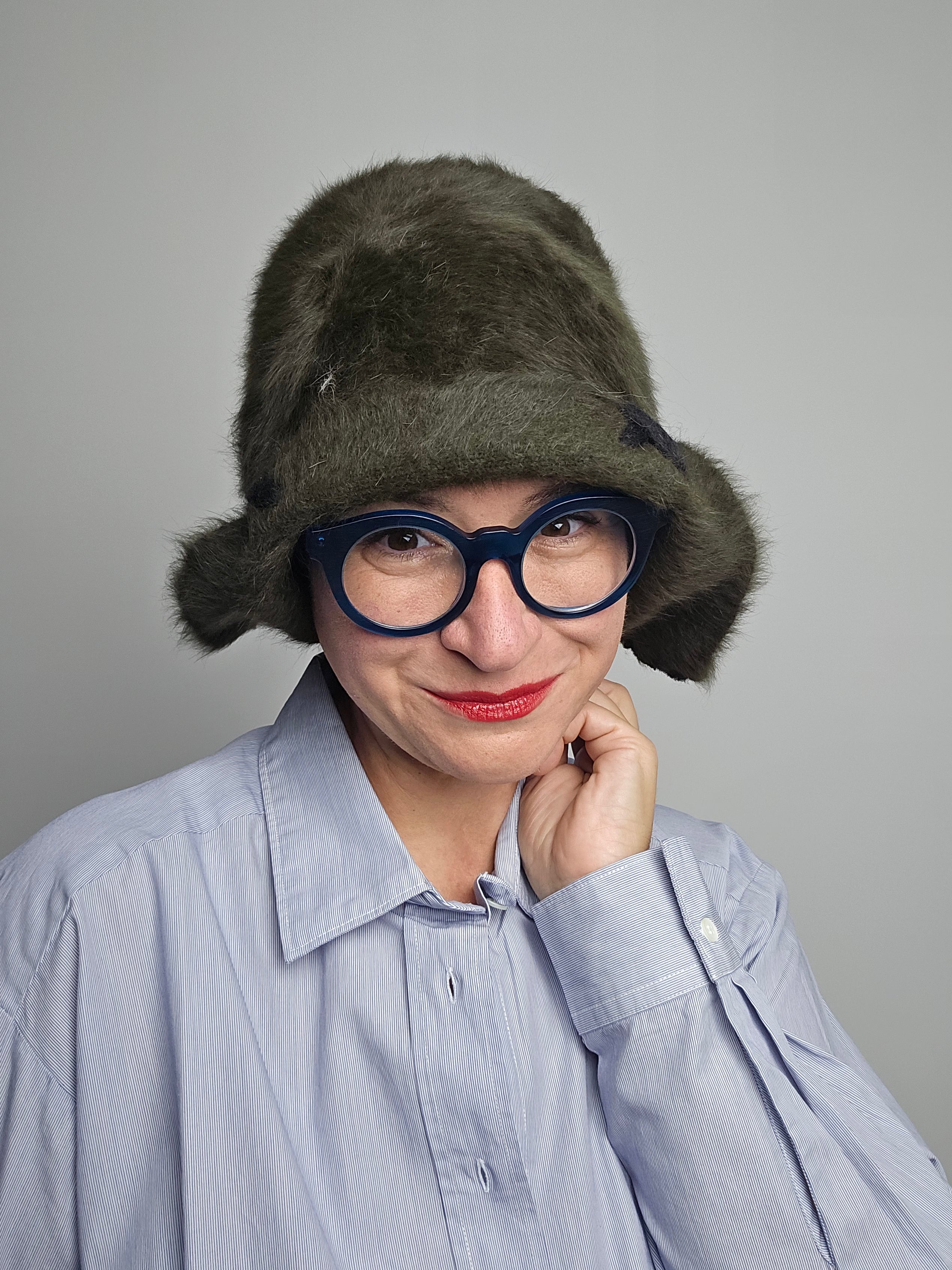 Yesey - Cappello "Hoody" verde militare
