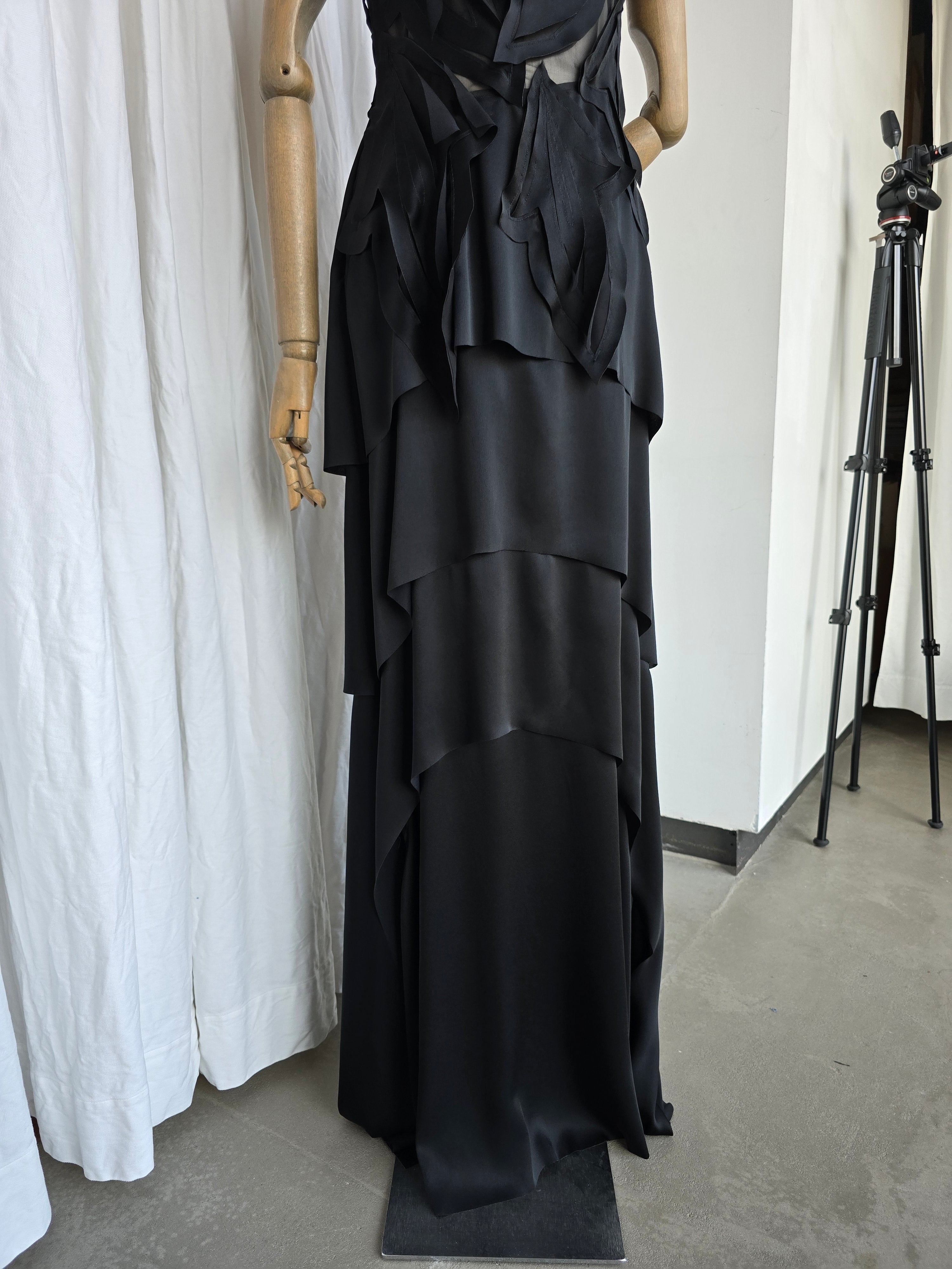Alberta Ferretti - Abito senza maniche in satin, nero