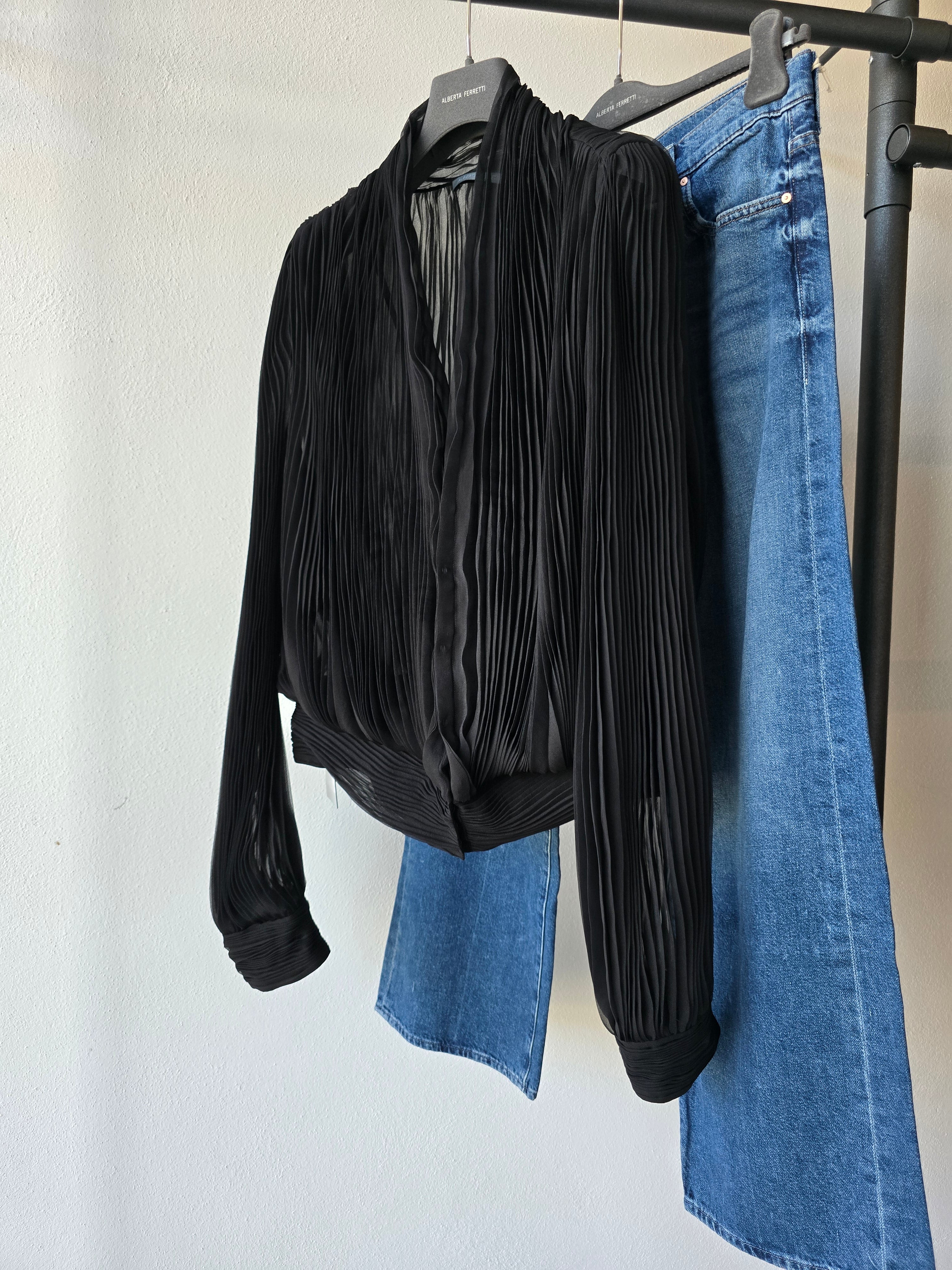 Alberta Ferretti -bomber plissé in chiffon organzato nero