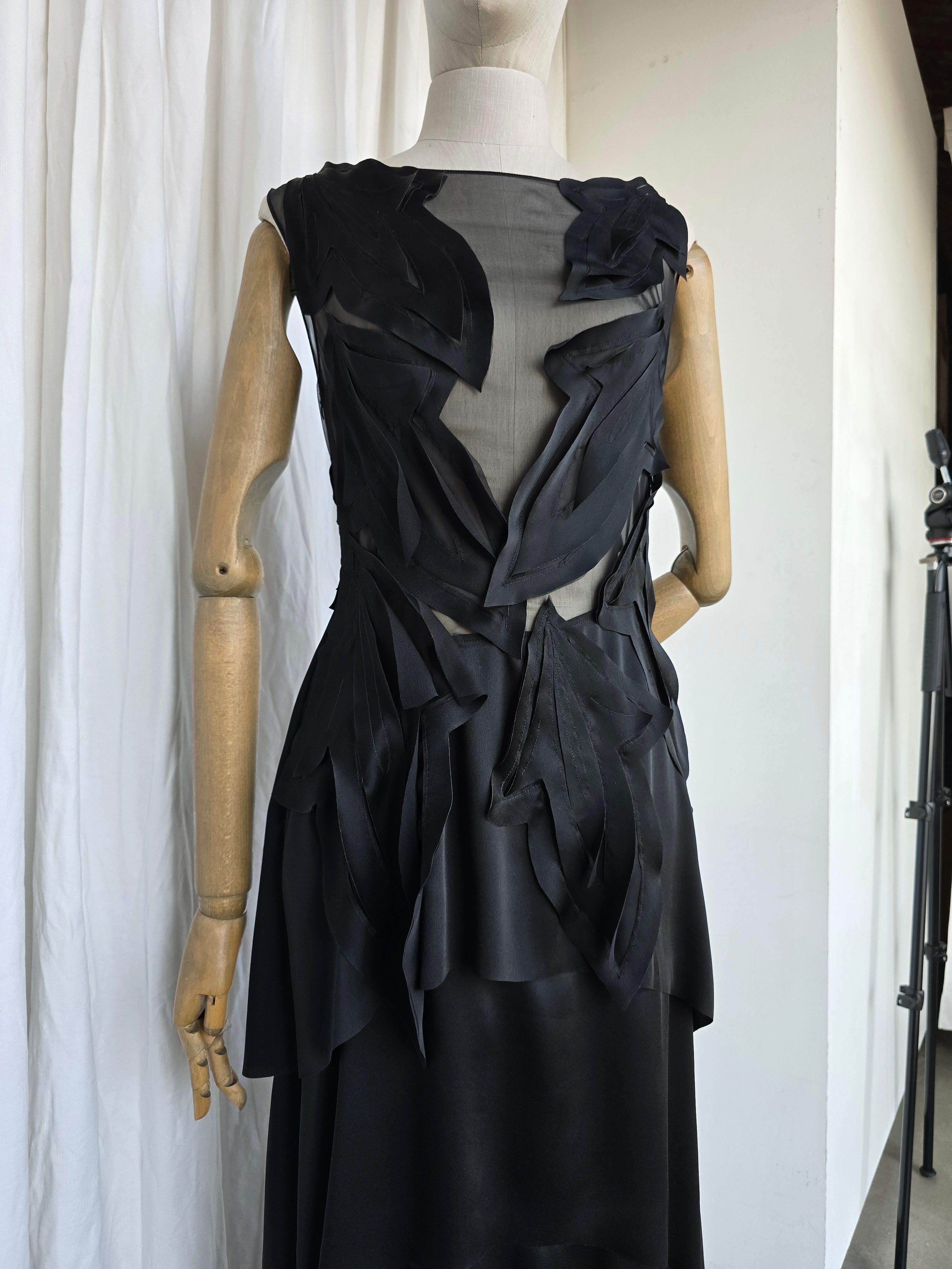 Alberta Ferretti - Abito senza maniche in satin, nero