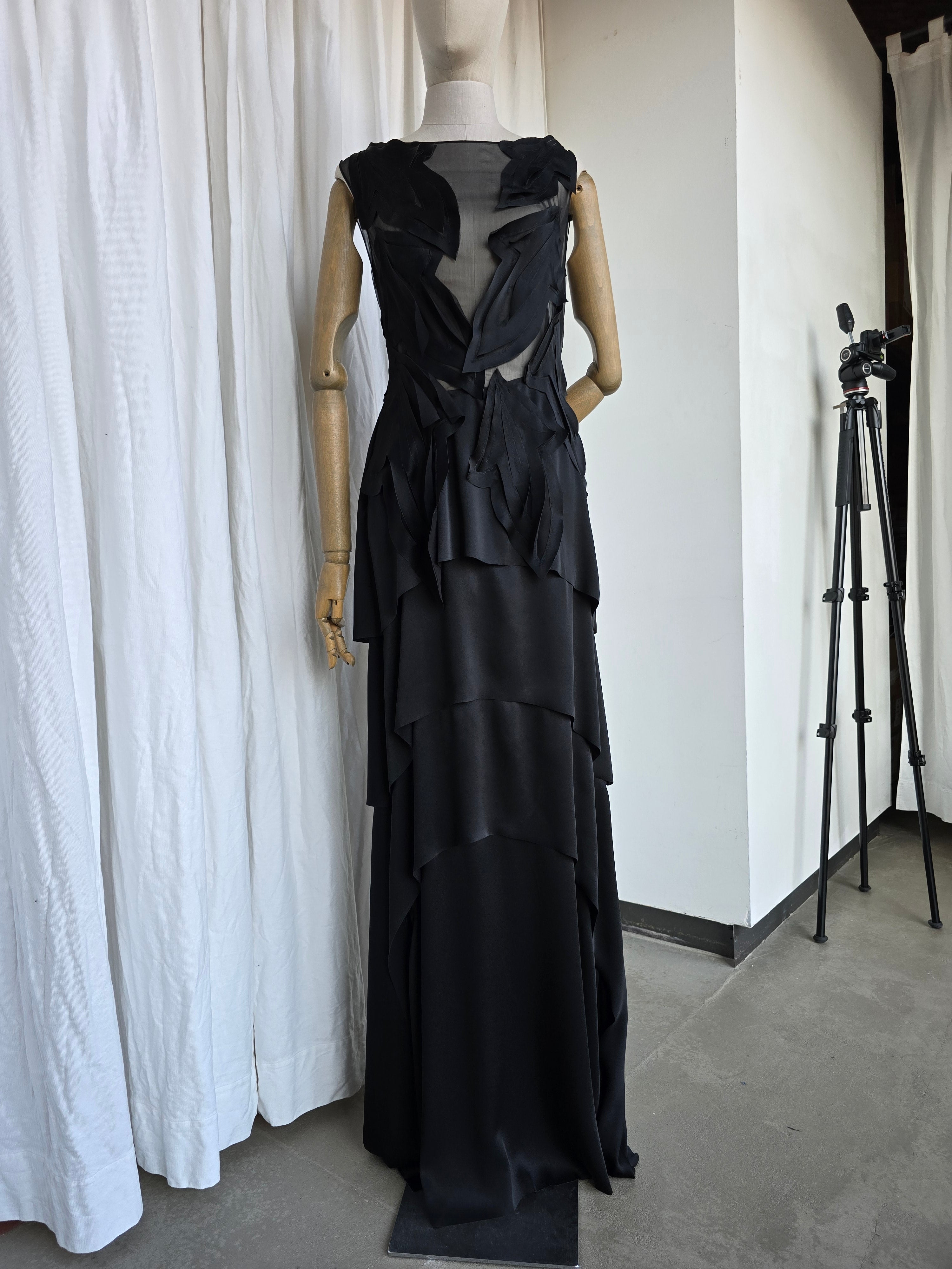 Alberta Ferretti - Abito senza maniche in satin, nero