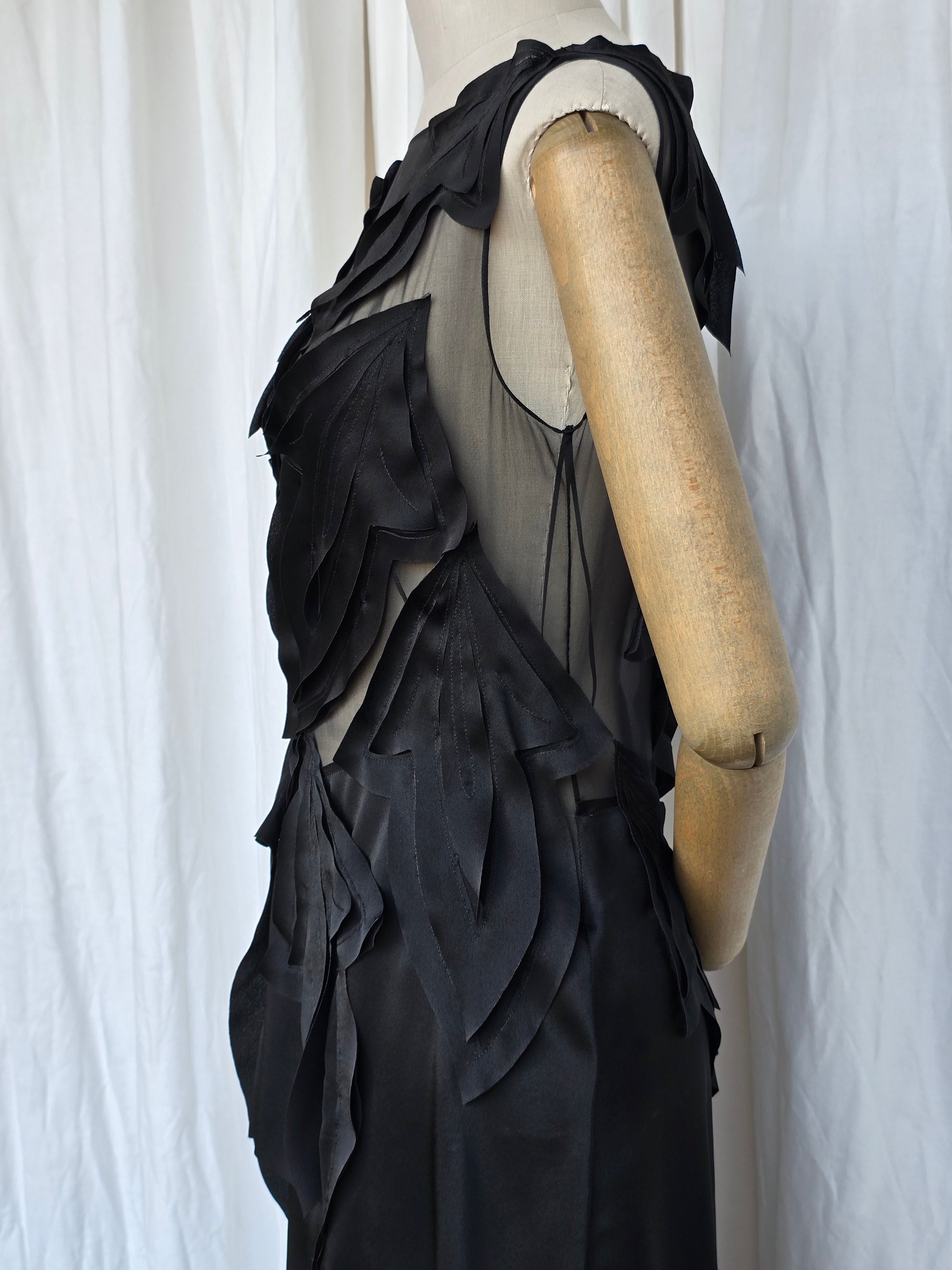 Alberta Ferretti - Abito senza maniche in satin, nero