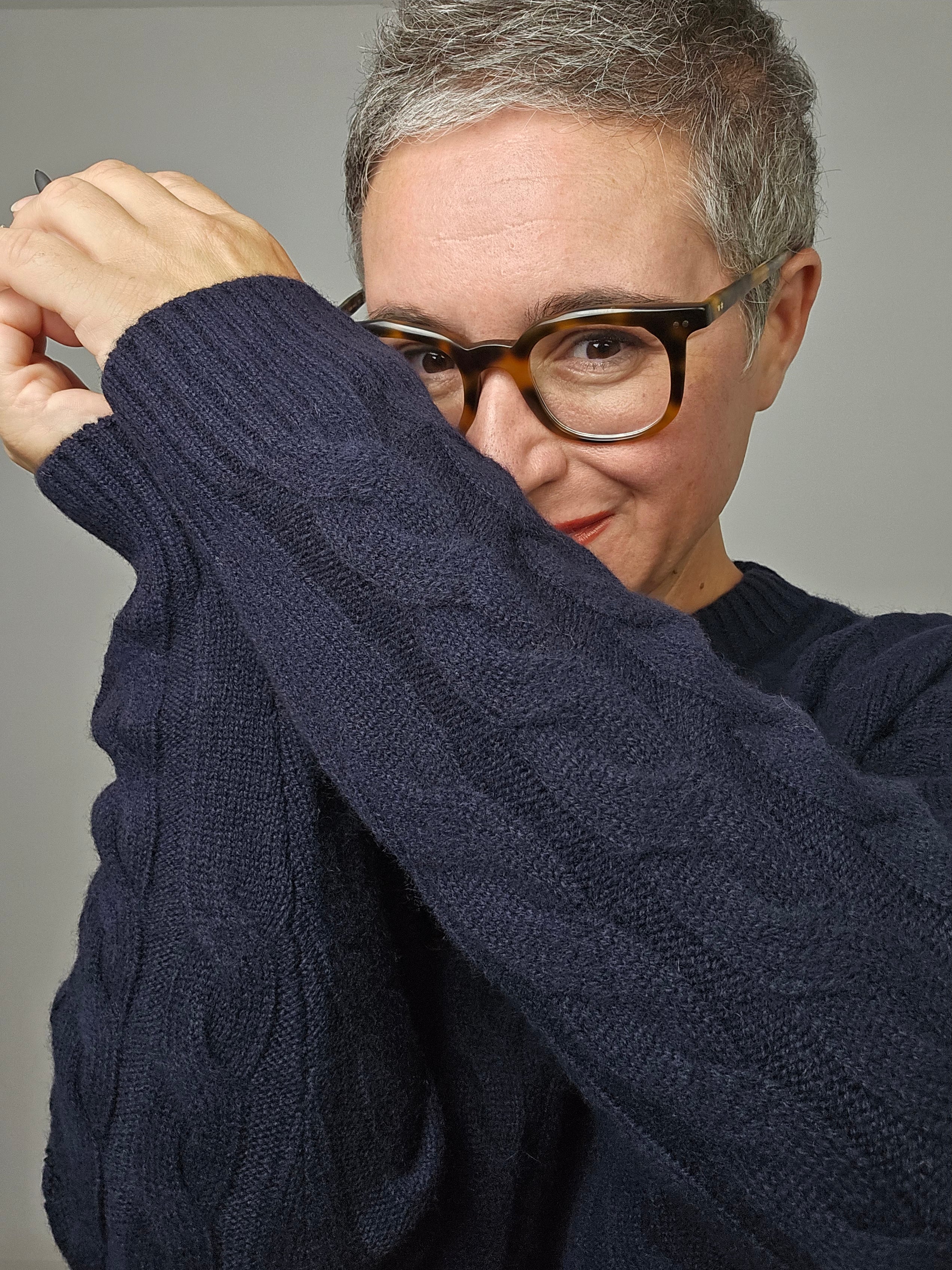 Be You - Maglia in cashmere a trecce navy