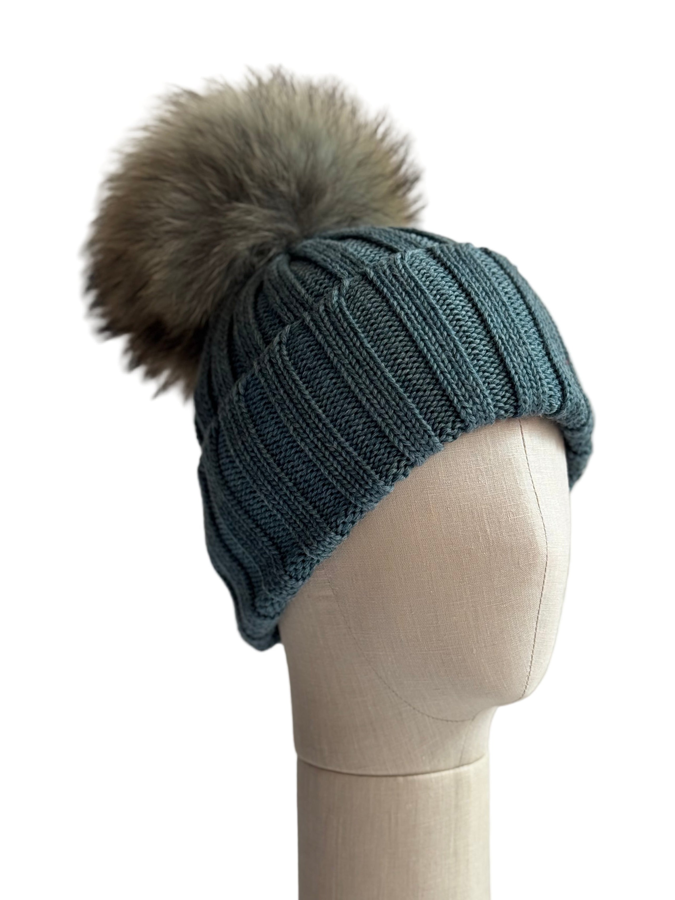 Cappello con pompon carta da zucchero