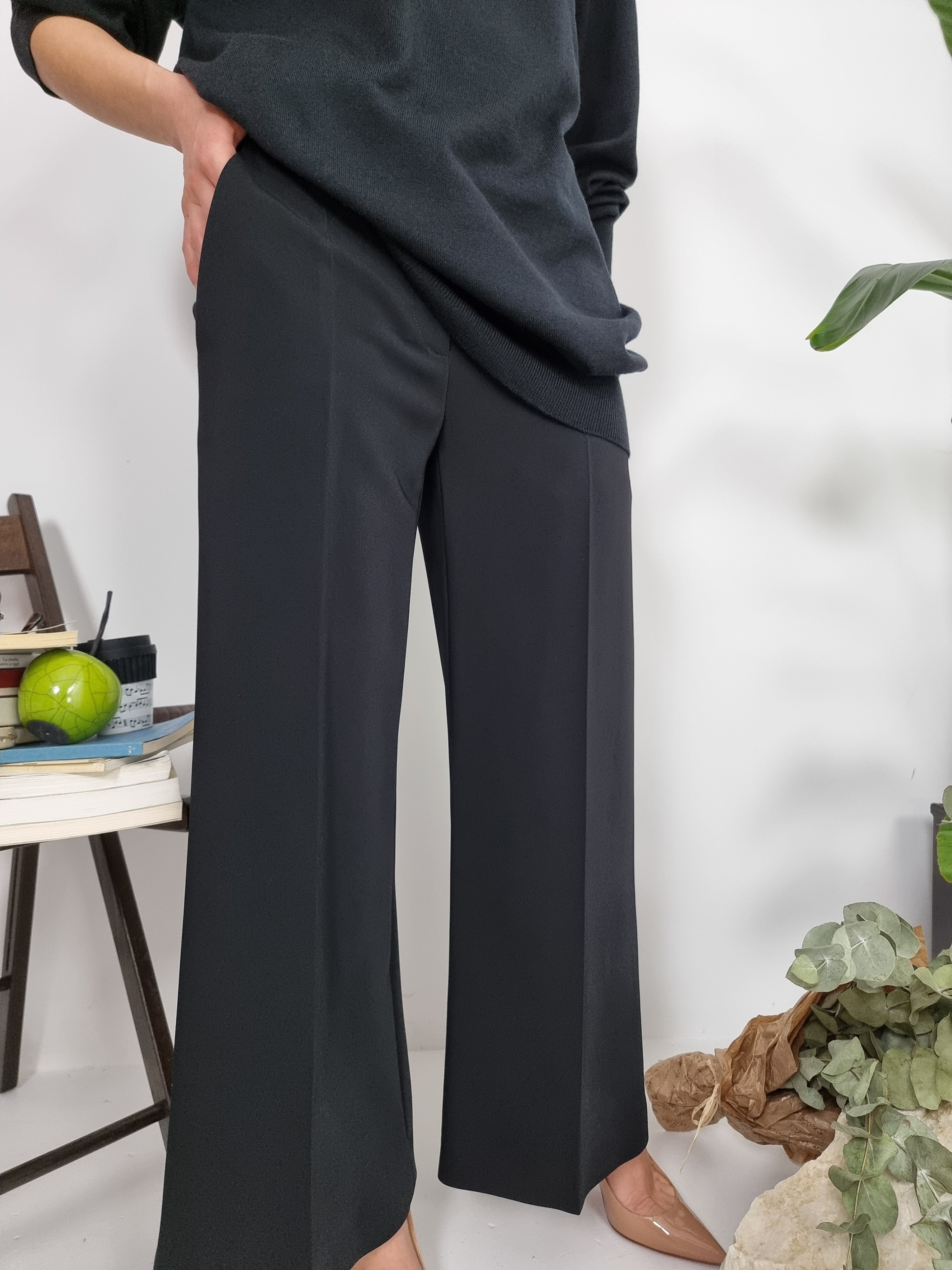 Moschino – Pantalone cropped ampio nero