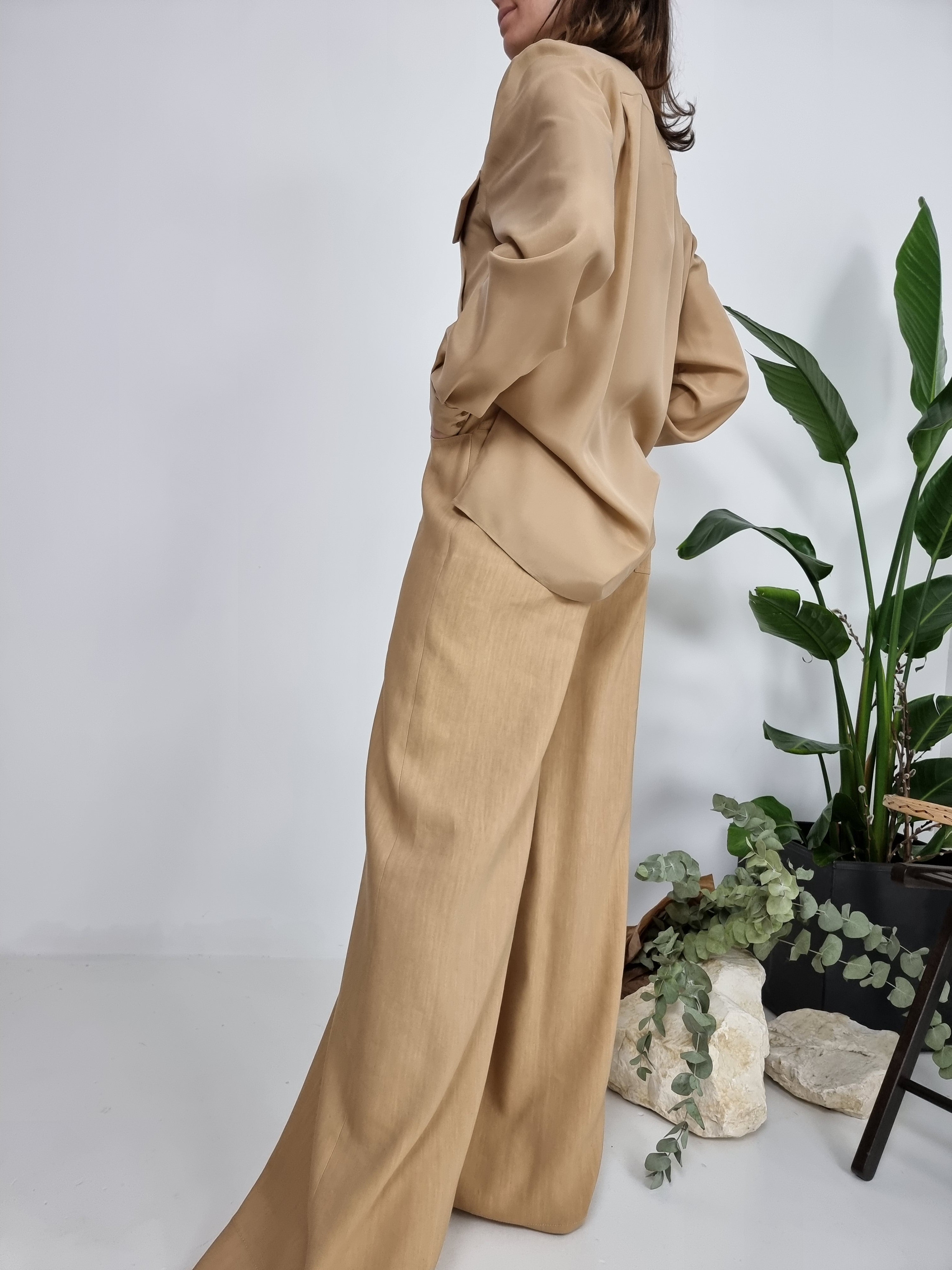 Alberta Ferretti – Camicia in   seta habotai beige