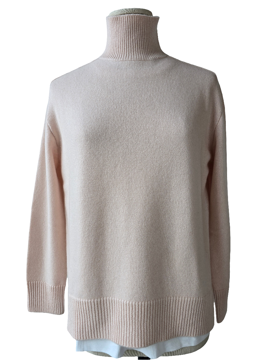 Maglia in cashmere collo lupetto