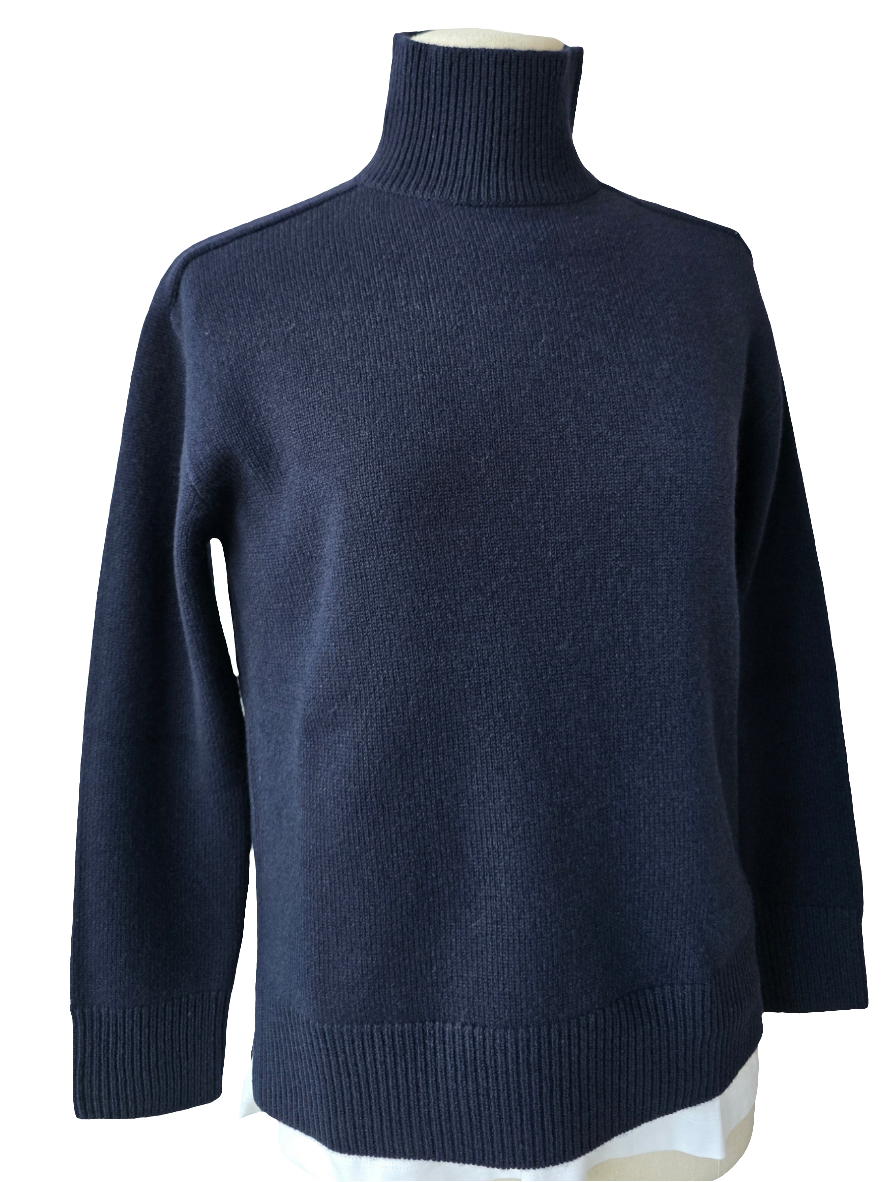 Maglia in cashmere collo lupetto