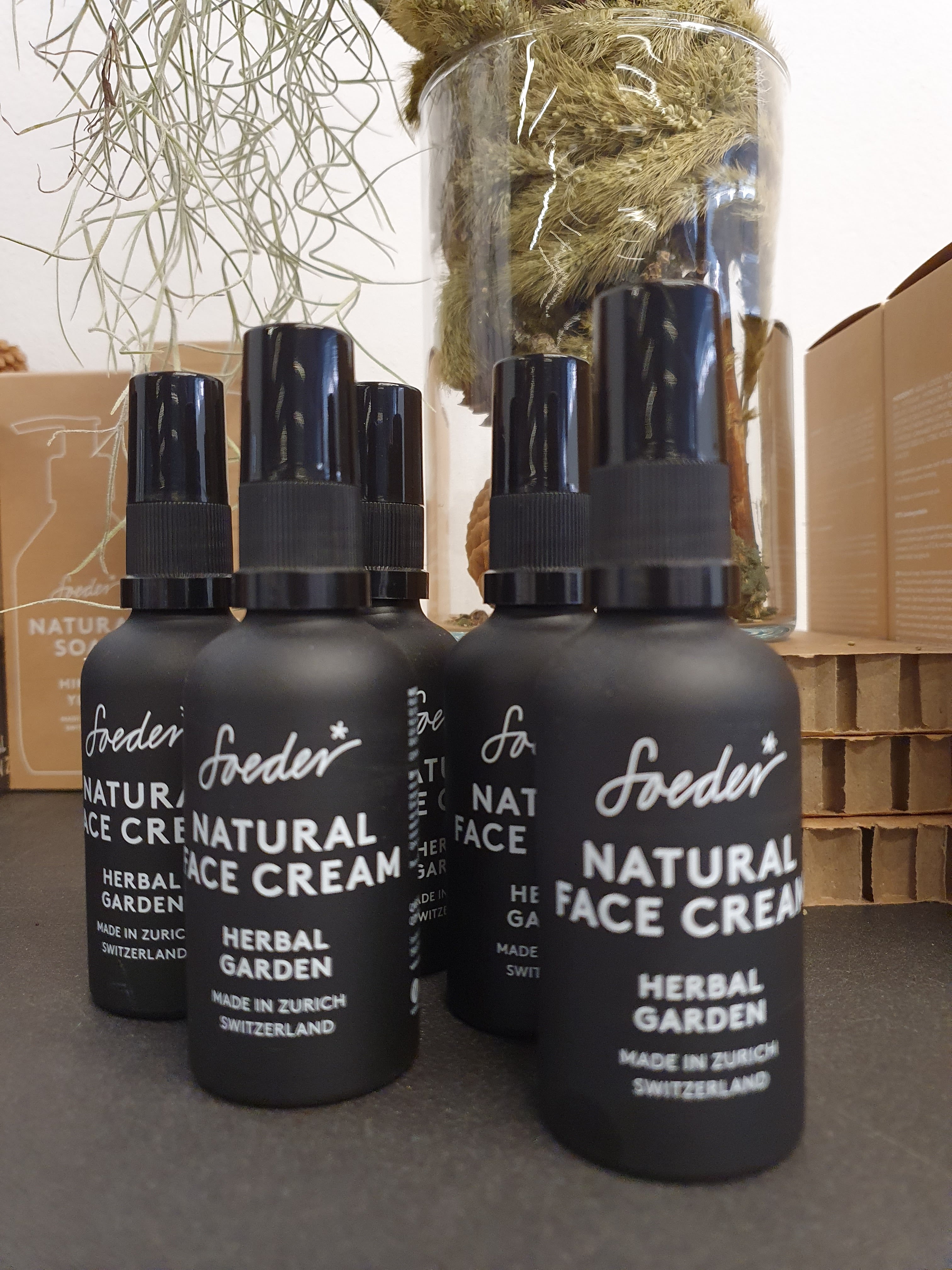 Soeder -  Crema viso naturale "Herbal Garden"