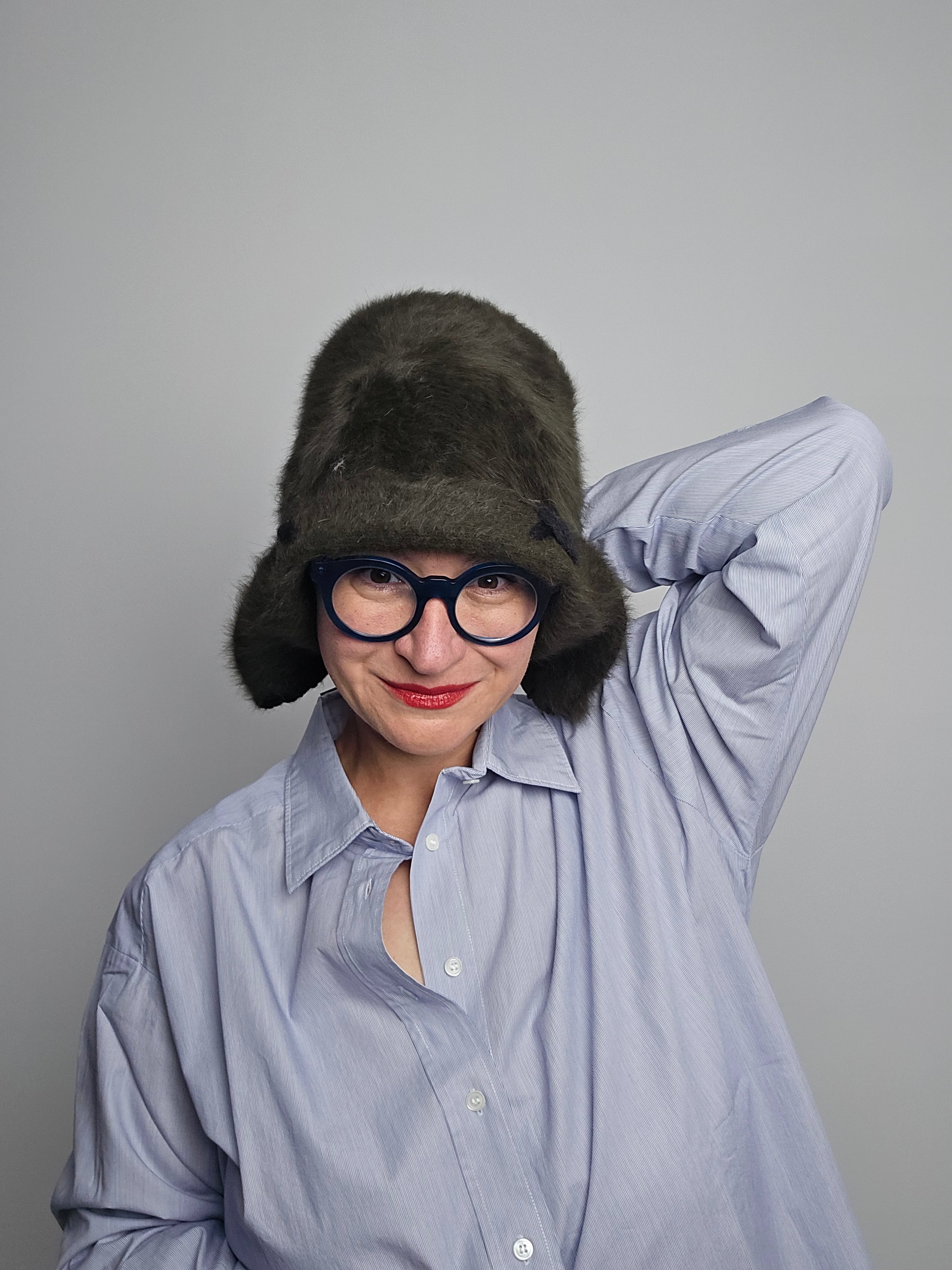 Yesey - Cappello "Hoody" verde militare