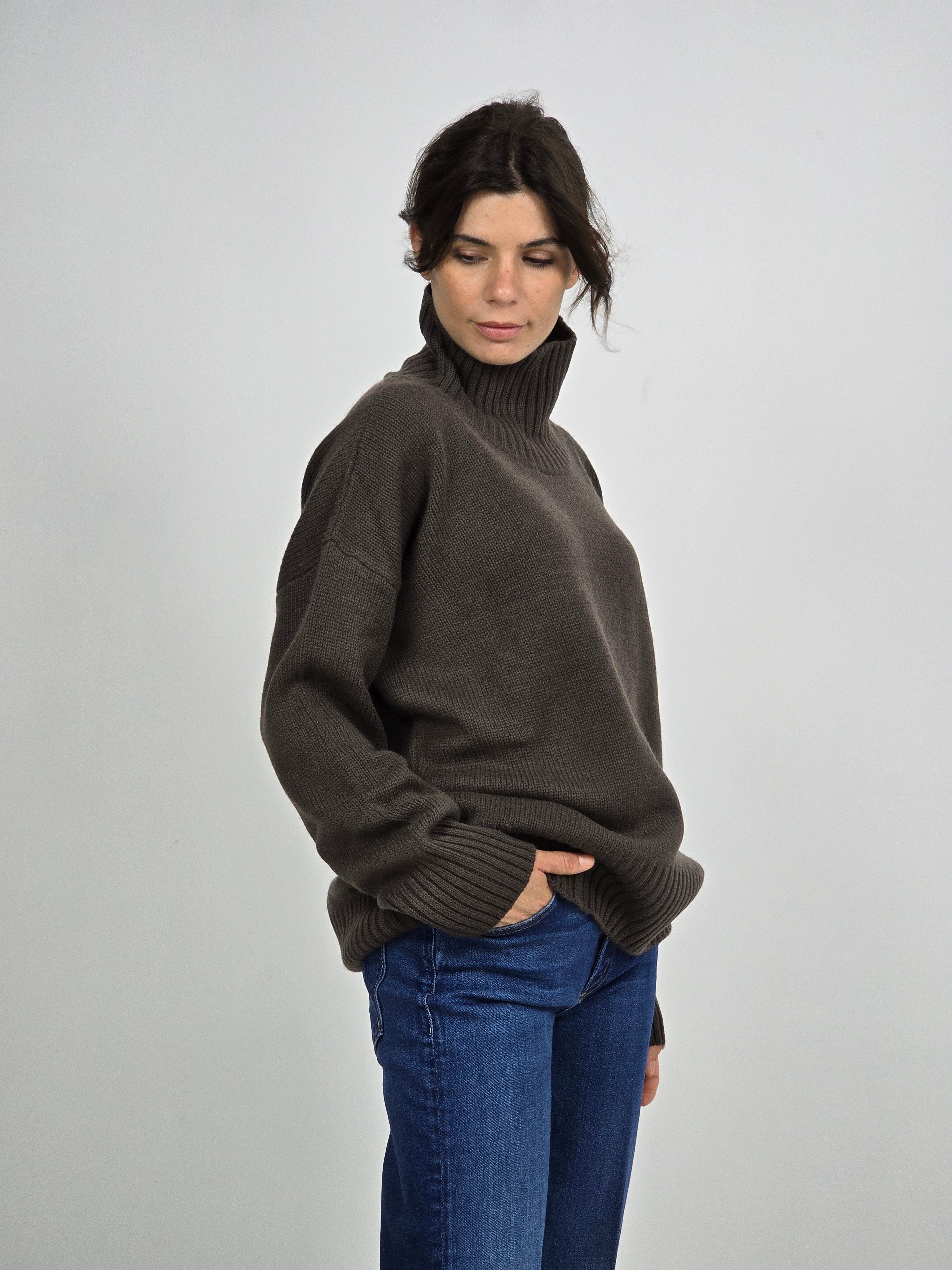 Canessa - Maglia cashmere cioccolato "Connie"