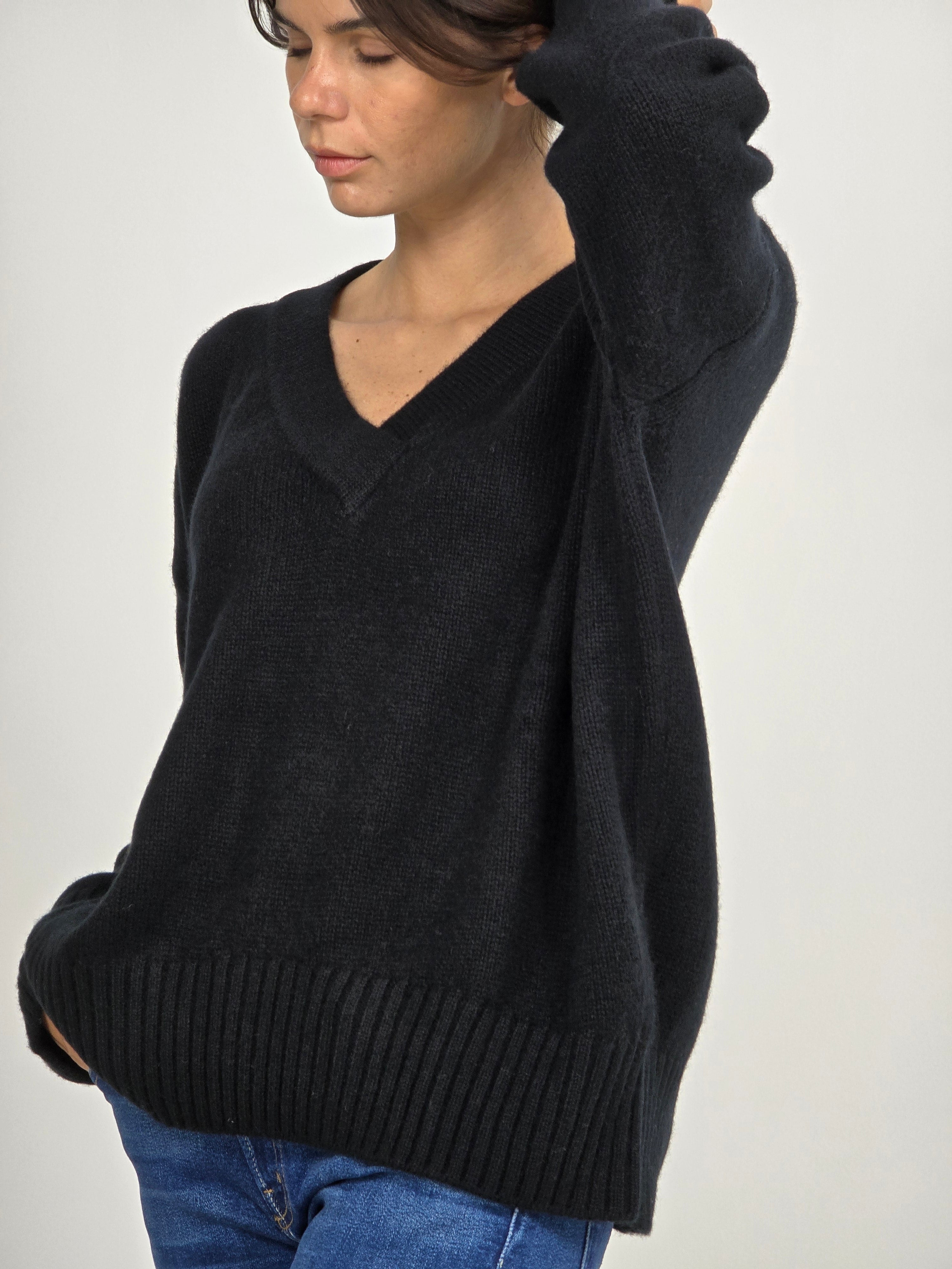 Canessa - Maglia cashmere nera "Patricia"