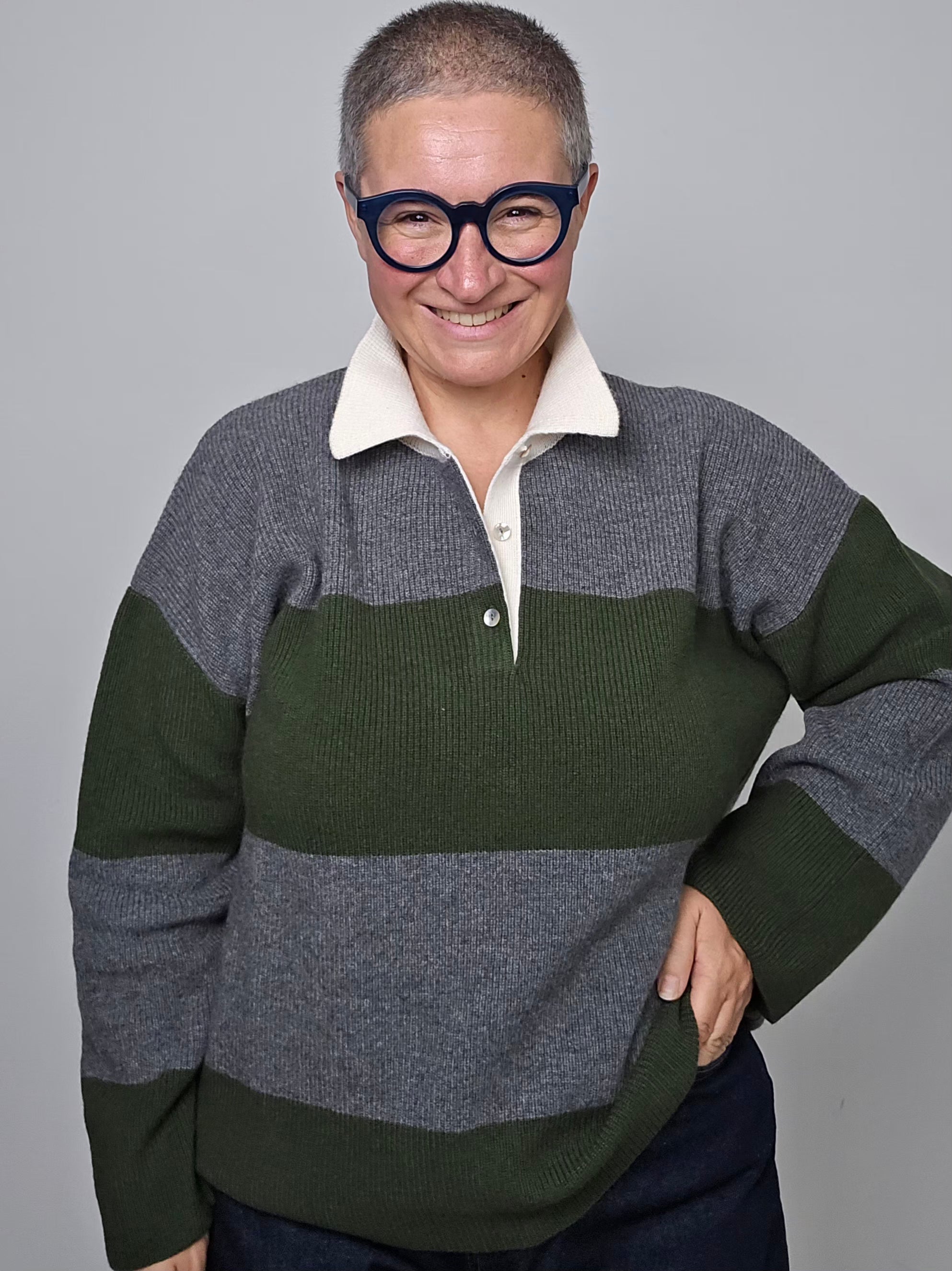 Be You - Polo cashmere rigata loden e grigio