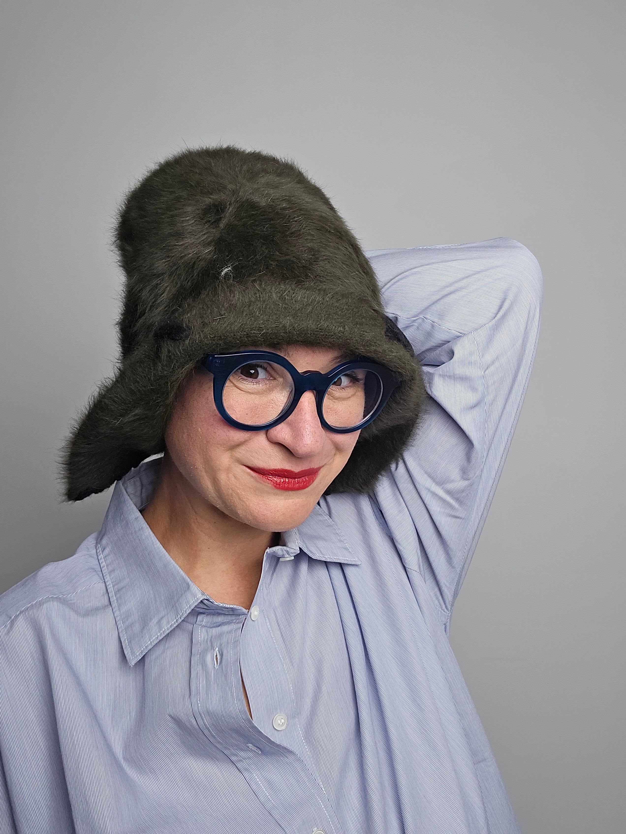 Yesey - Cappello "Hoody" verde militare