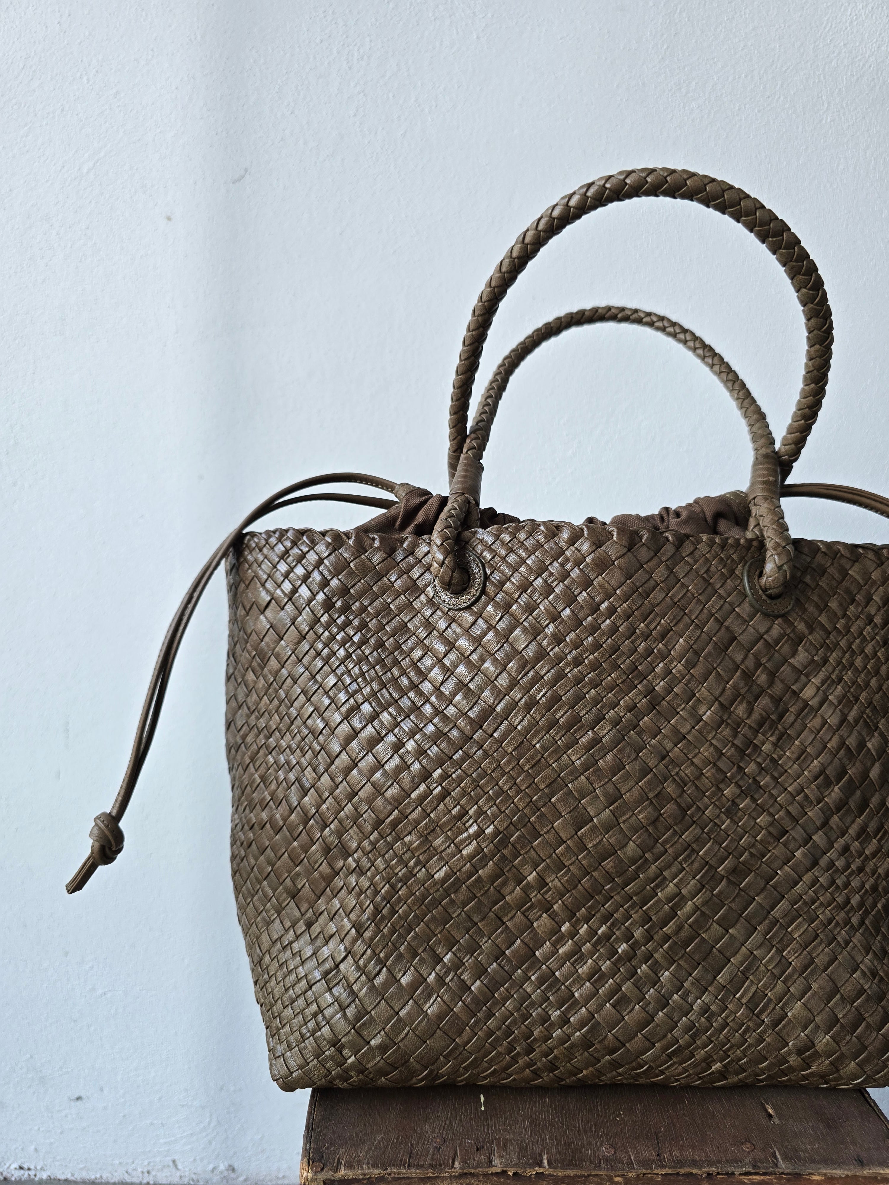 Ibeliv - Borsa in pelle " Bazika" kaki