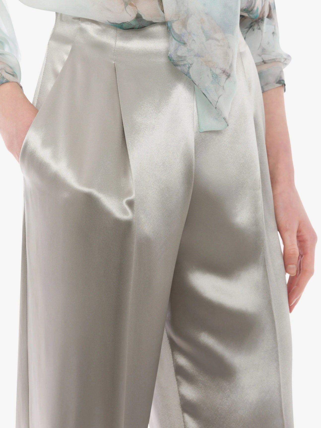 Alberta Ferretti - Pantalone in raso lucido, ghiaccio