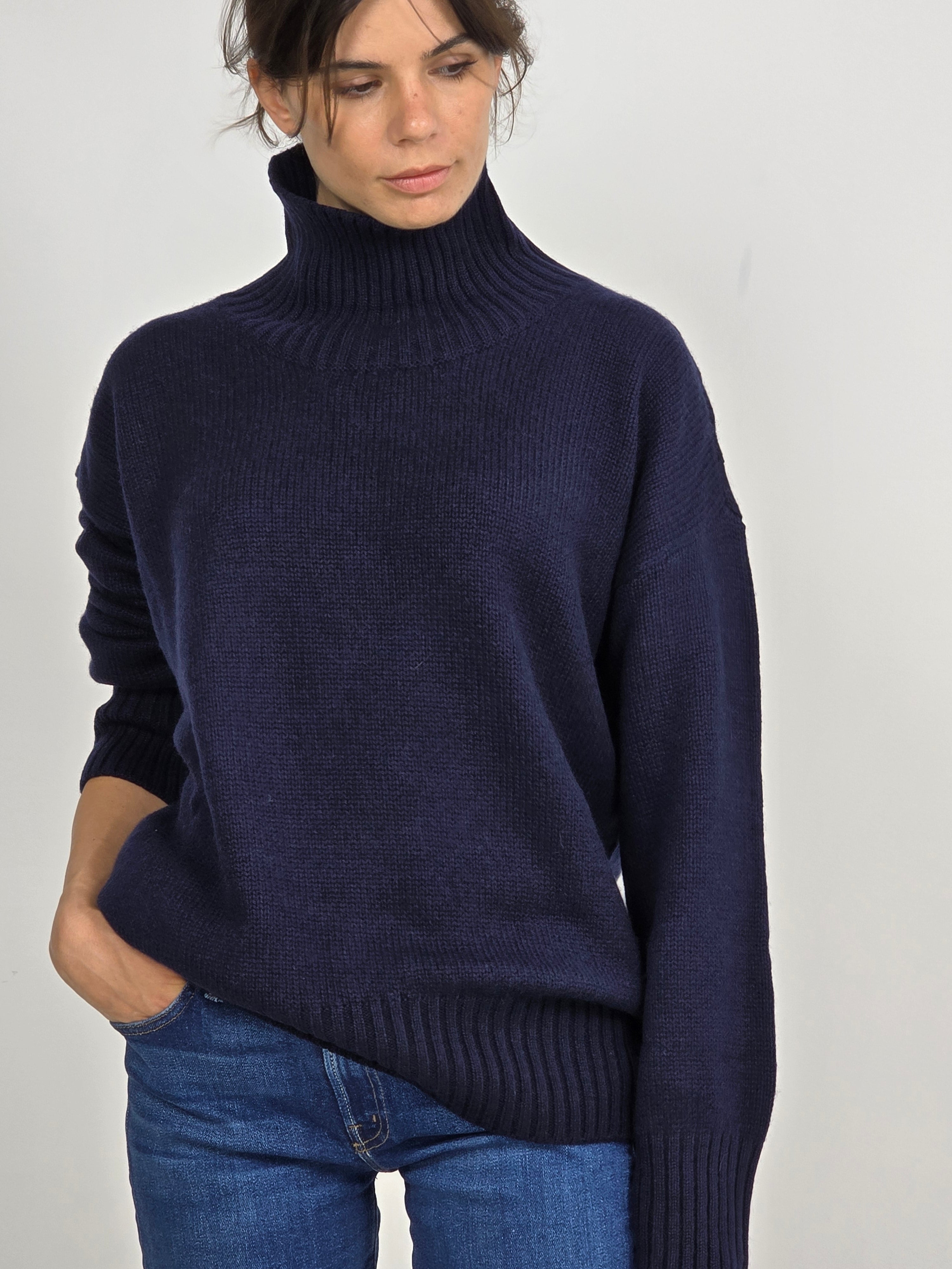 Canessa - Maglia cashmere blu "Connie"