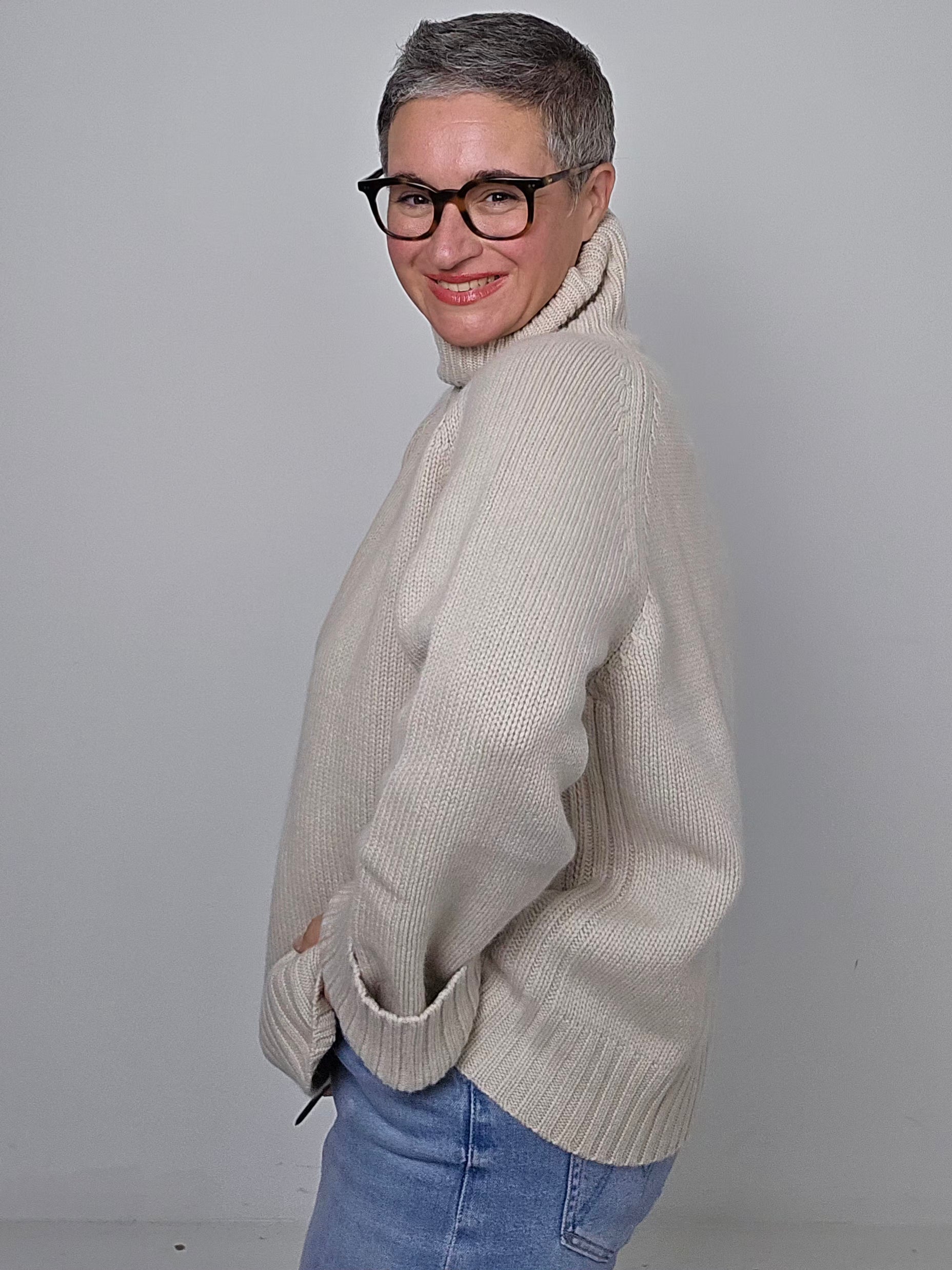 Be You - Maglia cashmere dolcevita sand